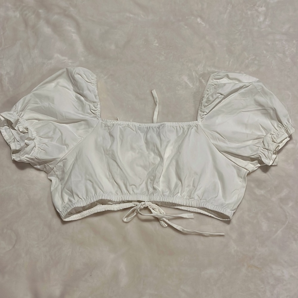 Puff Sleeve Crop Top - Picture 2 of 4